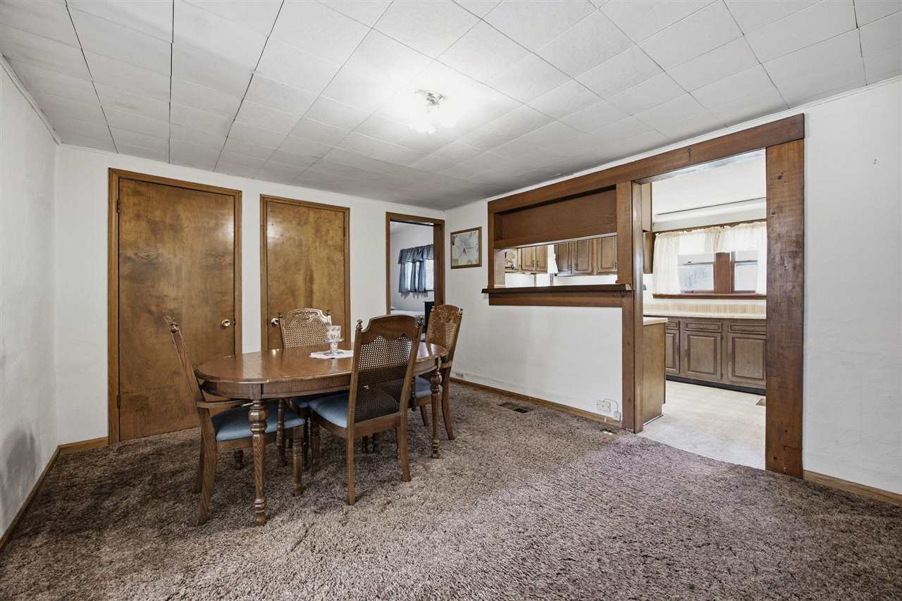623 E Main Street West Branch IA 52358