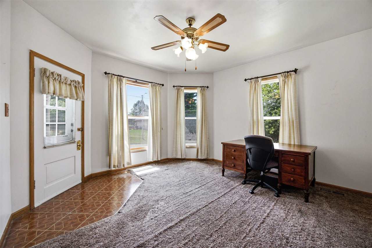 623 E Main Street West Branch IA 52358