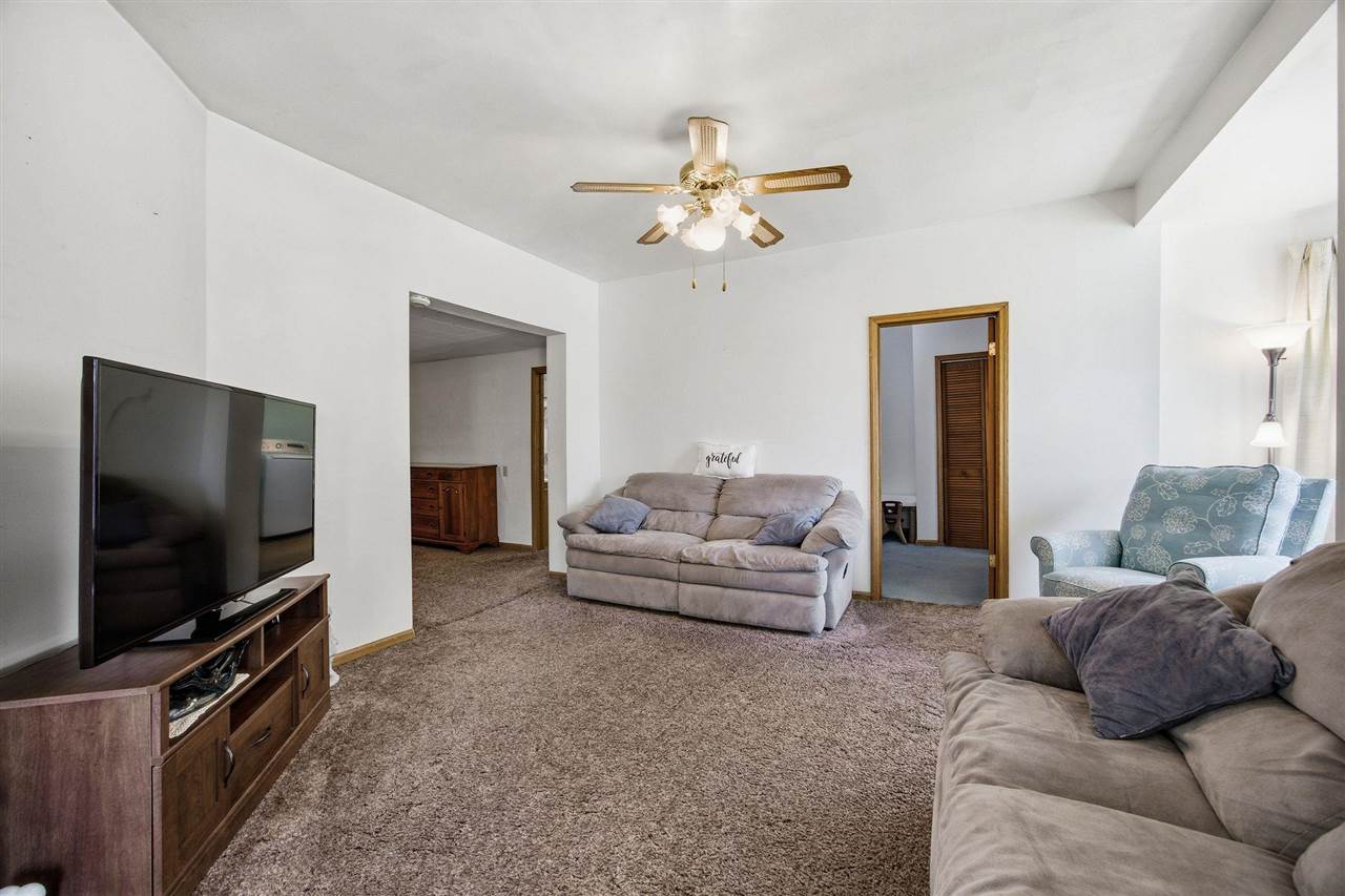 623 E Main Street West Branch IA 52358