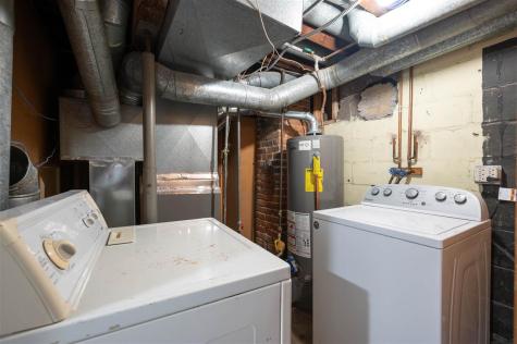 525 S Lucas Street Iowa City IA 52240