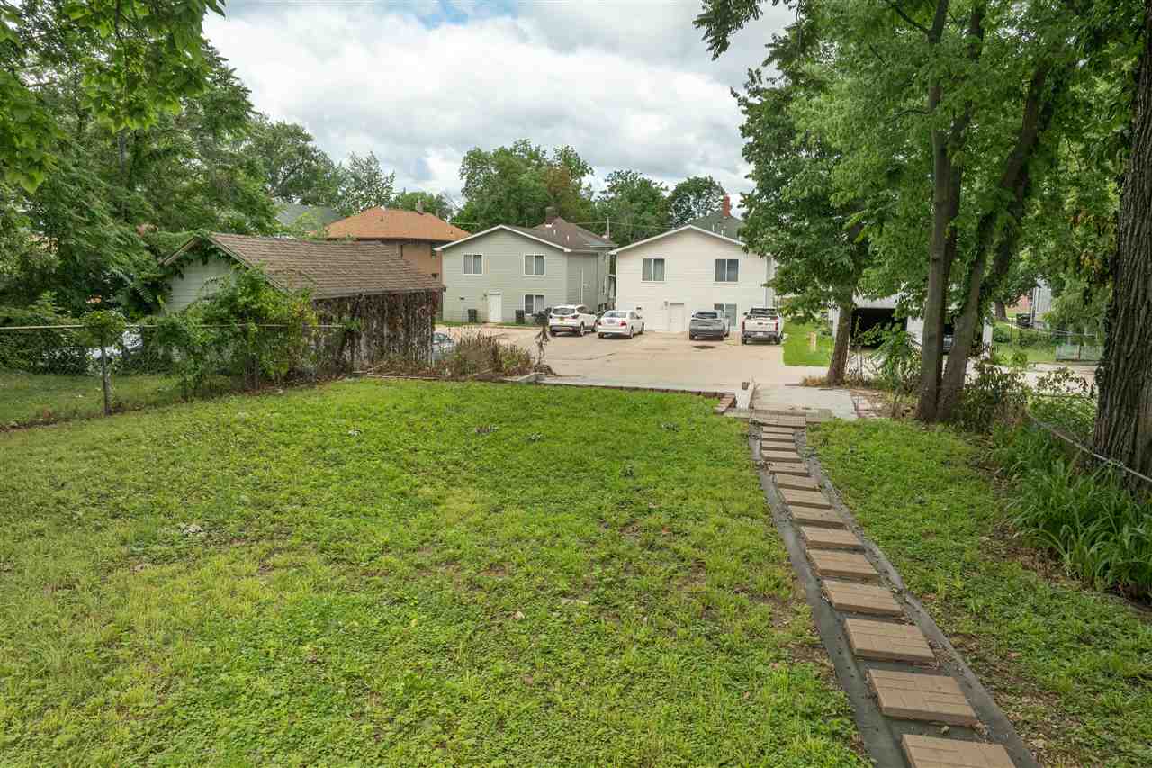 525 S Lucas Street Iowa City IA 52240