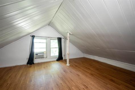 525 S Lucas Street Iowa City IA 52240