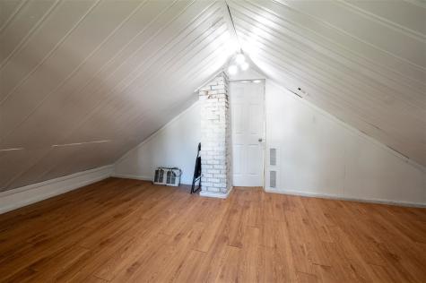 525 S Lucas Street Iowa City IA 52240