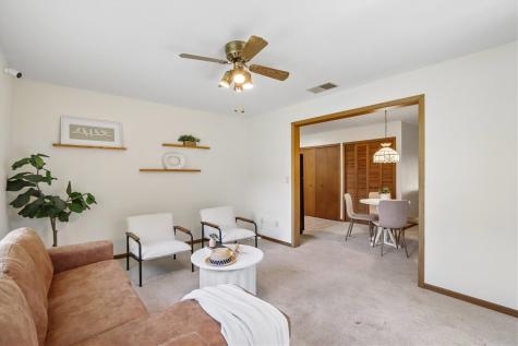 1821 Sterling Court Iowa City IA 52240