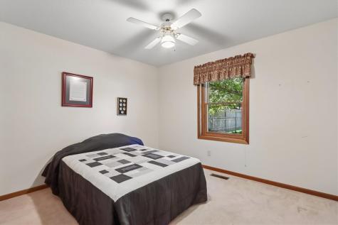 1821 Sterling Court Iowa City IA 52240