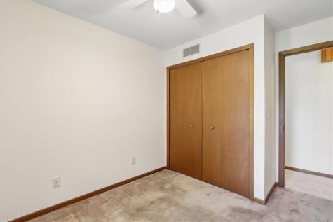 1821 Sterling Court Iowa City IA 52240