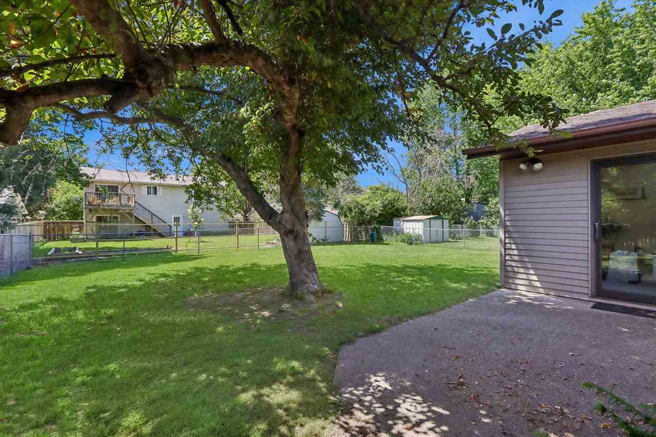 1821 Sterling Court Iowa City IA 52240
