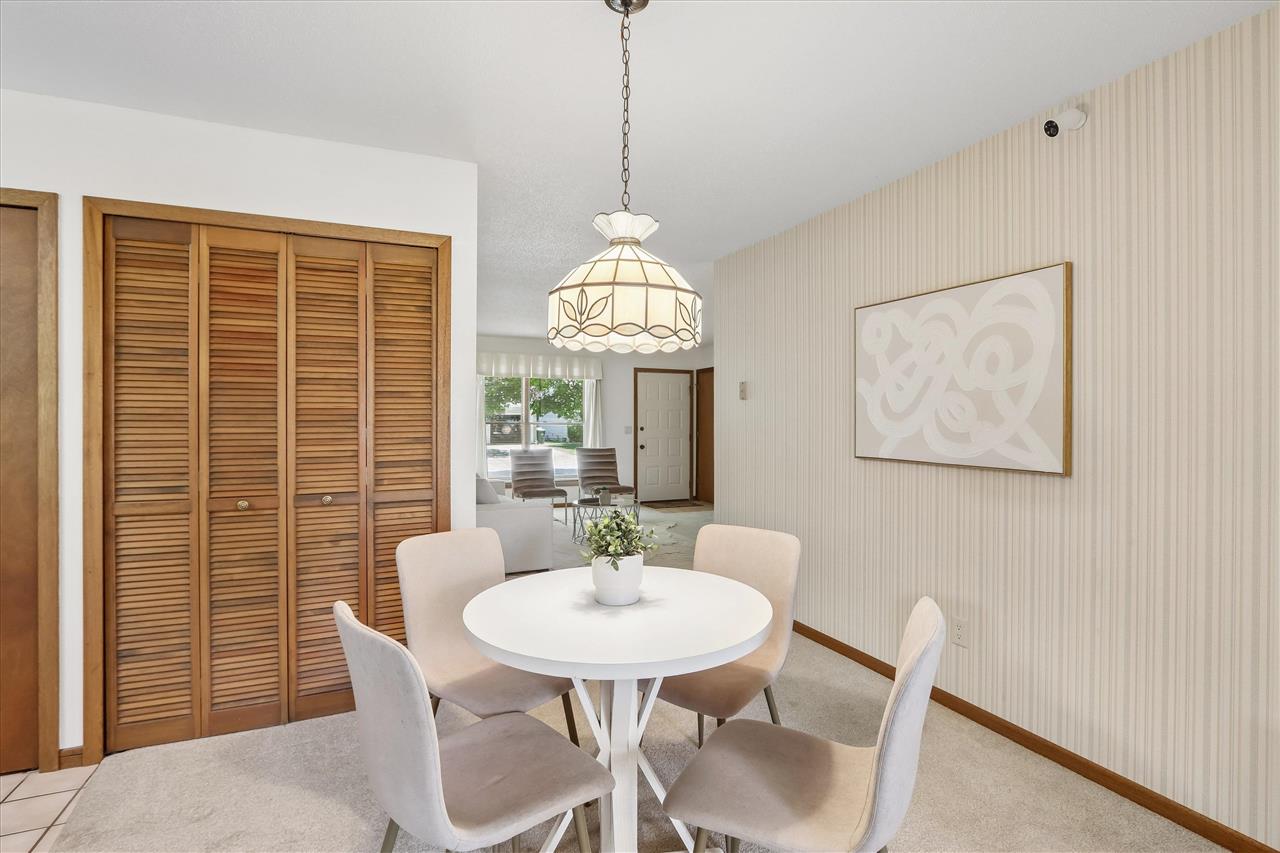 1821 Sterling Court Iowa City IA 52240