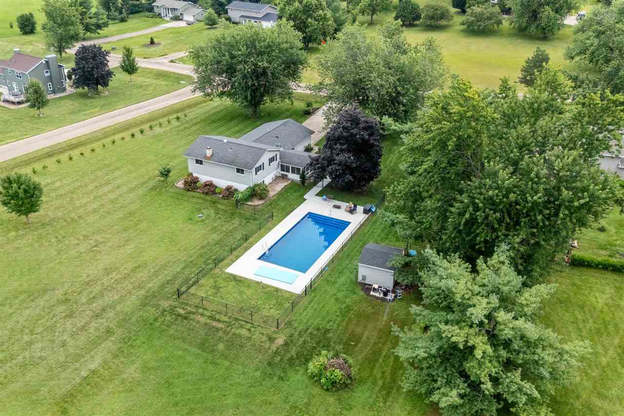 1576 Ironwood Drive Cedar Rapids IA 52403