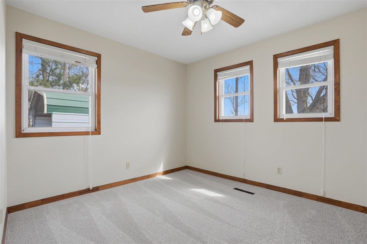 18416 Highway 70 Conesville IA 52739