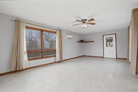 18416 Highway 70 Conesville IA 52739
