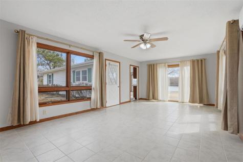 18416 Highway 70 Conesville IA 52739