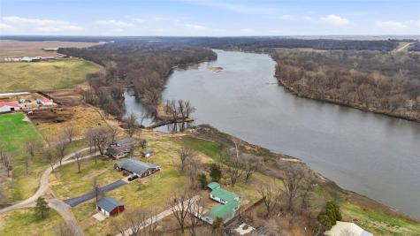 18416 Highway 70 Conesville IA 52739