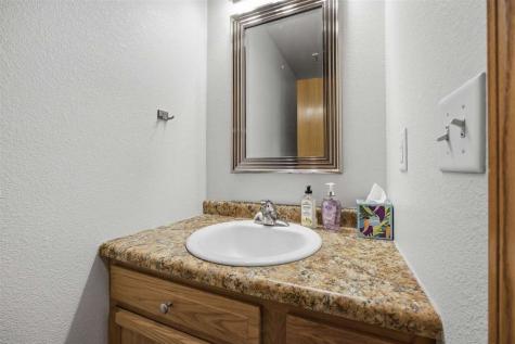 250 S 21st Street Court Marion IA 52302