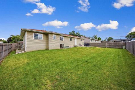 250 S 21st Street Court Marion IA 52302