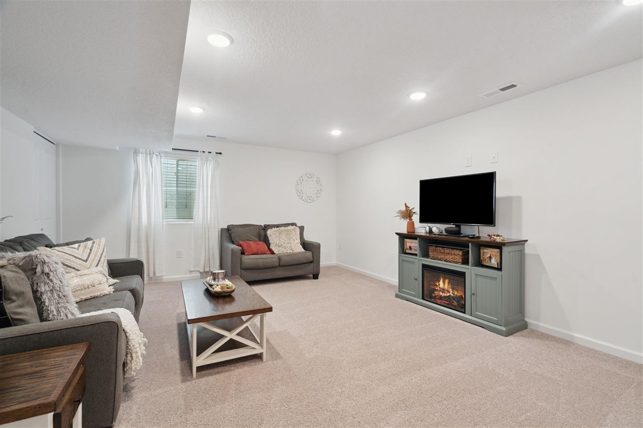 1275 Priscilla Court North Liberty IA 52317