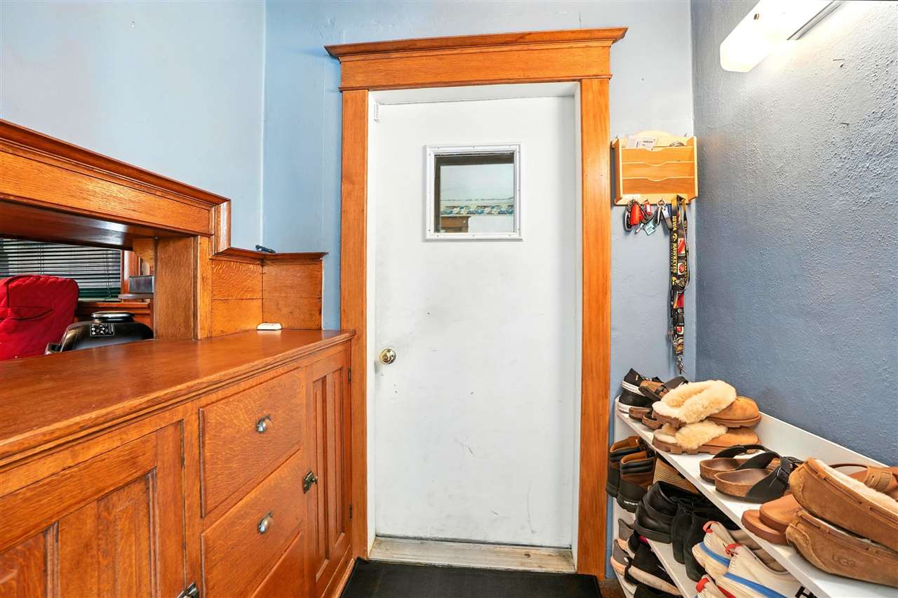 605 Williams Victor IA 52347