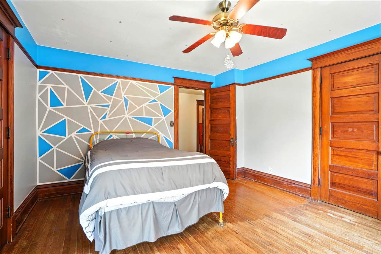 605 Williams Victor IA 52347