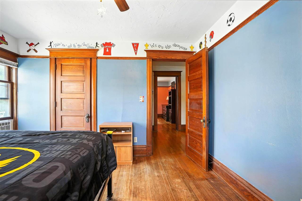 605 Williams Victor IA 52347
