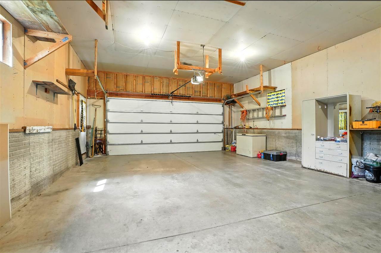 605 Williams Victor IA 52347
