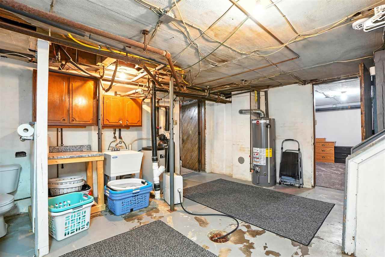 605 Williams Victor IA 52347