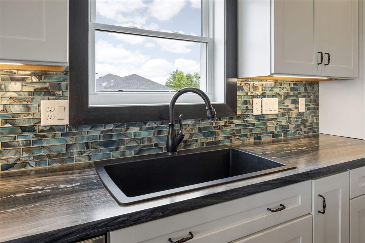 3363 Southridge Drive Amana IA 52203