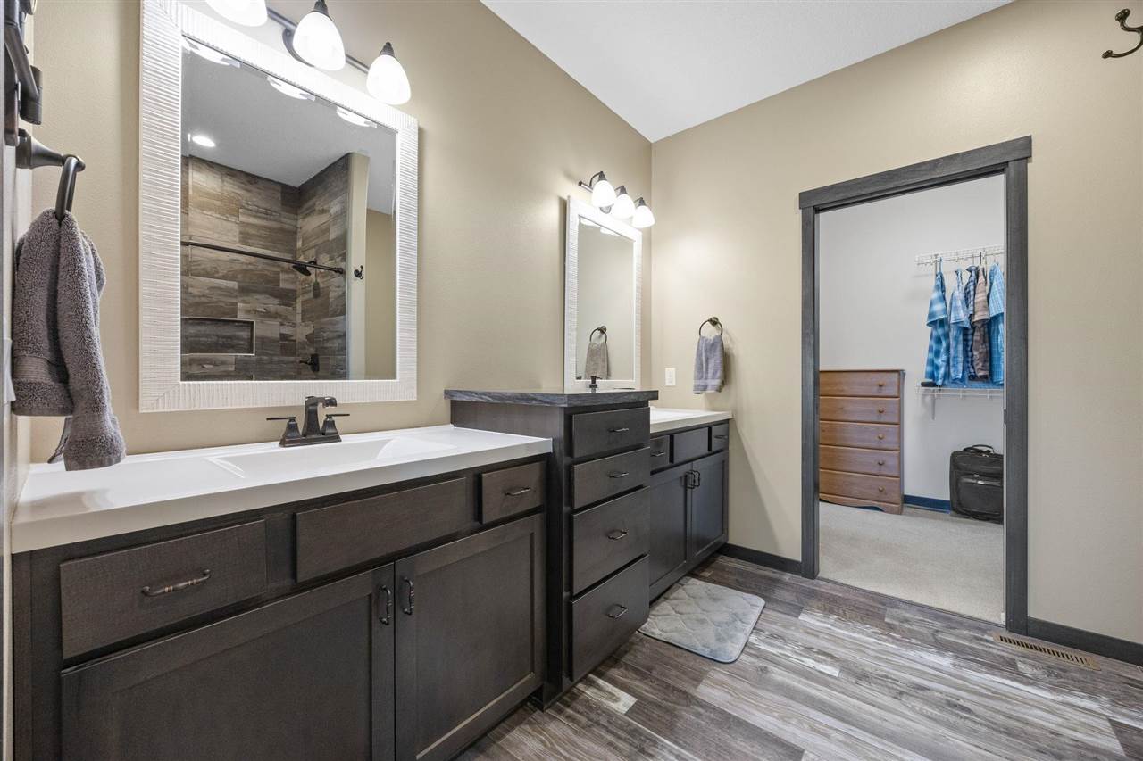 3363 Southridge Drive Amana IA 52203