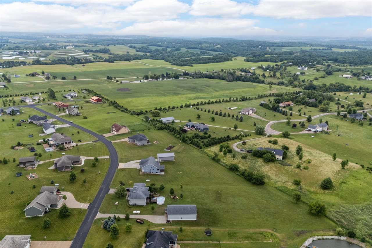 3363 Southridge Drive Amana IA 52203