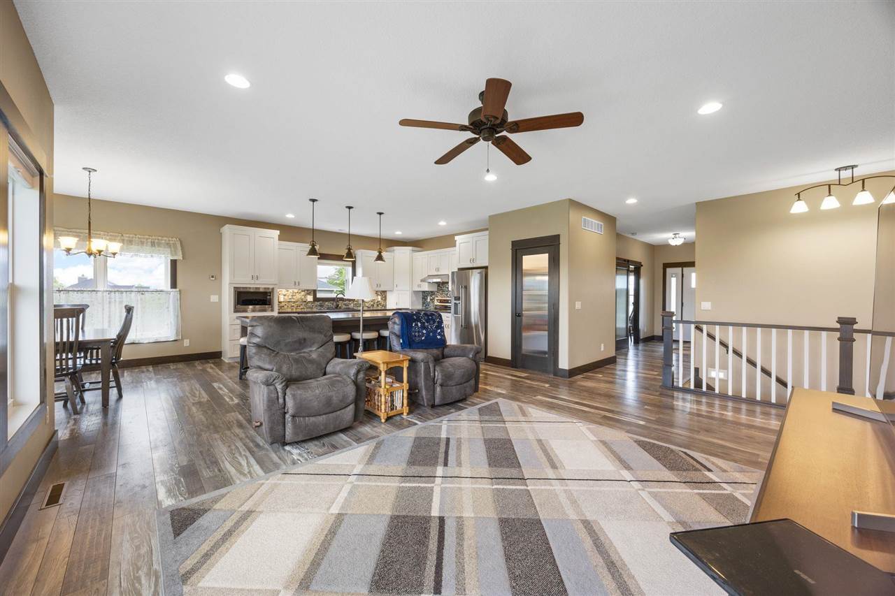 3363 Southridge Drive Amana IA 52203