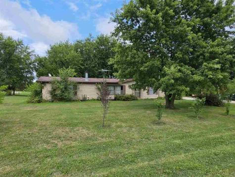 13480 190th Avenue Keswick IA 50136