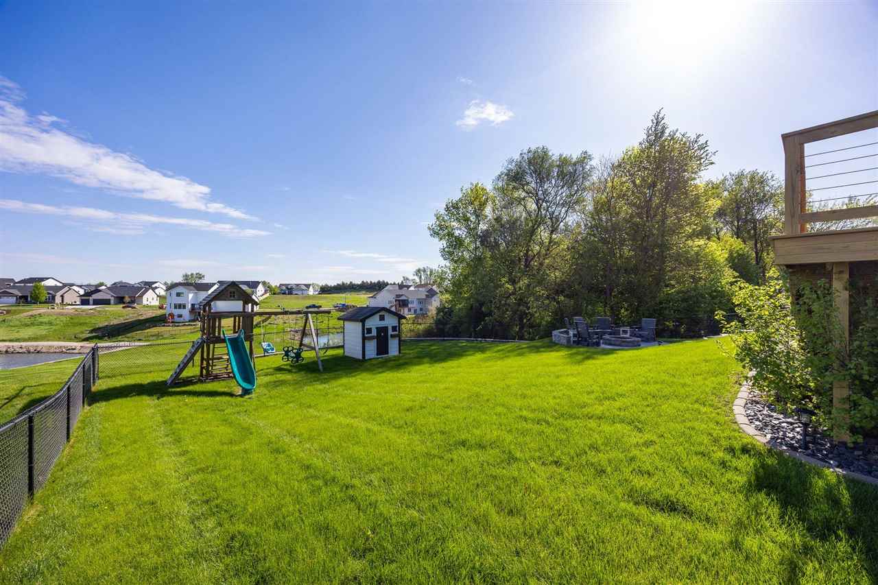 702 Raymond Drive Solon IA 52333