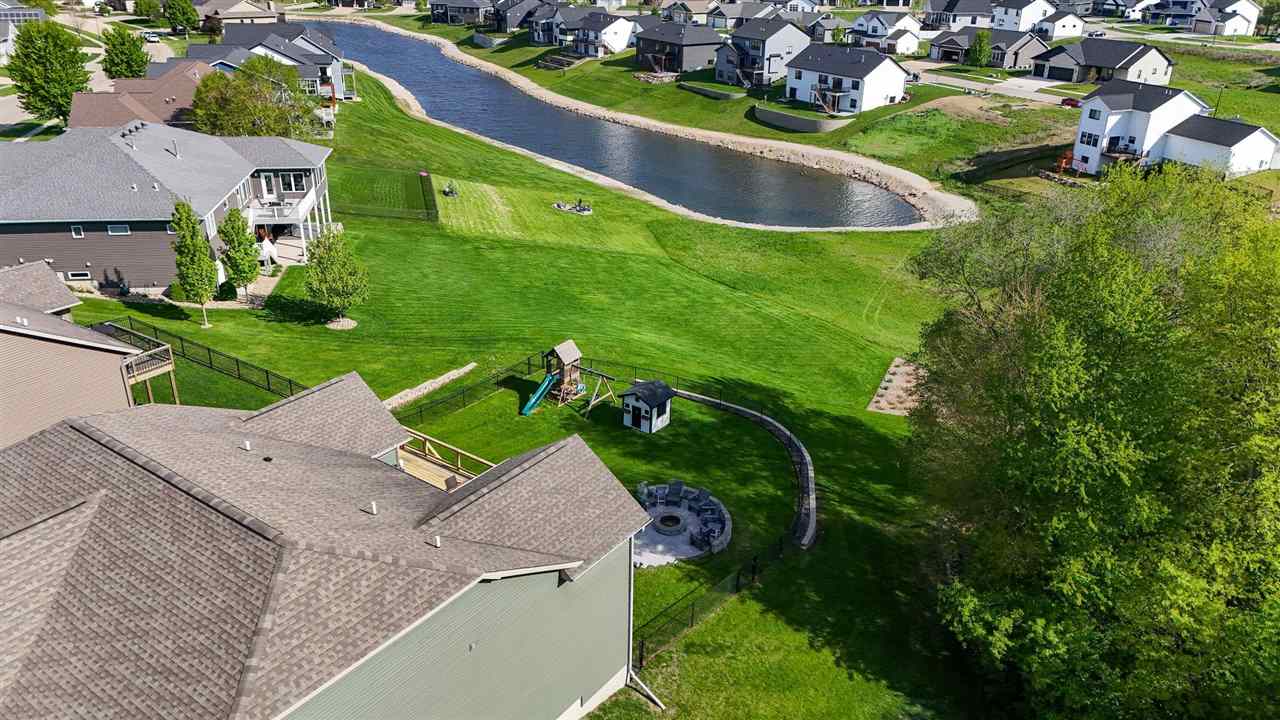 702 Raymond Drive Solon IA 52333