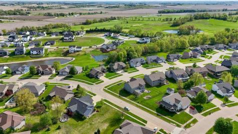 702 Raymond Drive Solon IA 52333