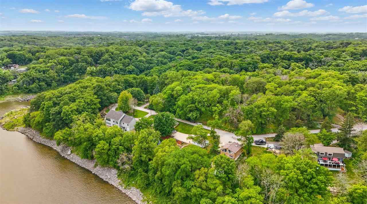 2324 Rice Ridge Lane NE North Liberty IA 52317