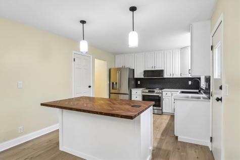 5 Hillcrest Heights Lane Mt Vernon IA 52314