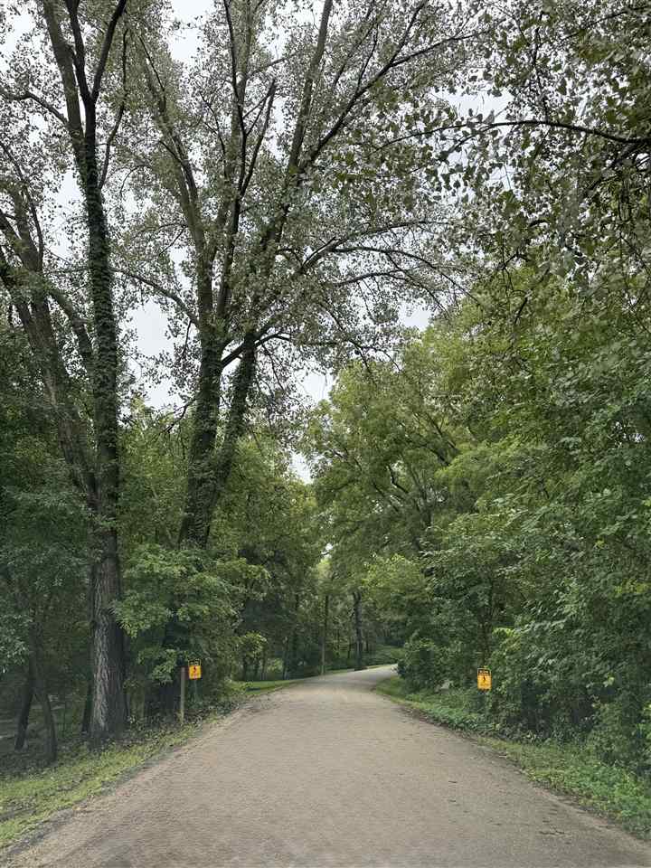 5 Hillcrest Heights Lane Mt Vernon IA 52314