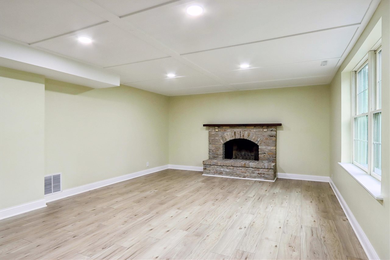 5 Hillcrest Heights Lane Mt Vernon IA 52314
