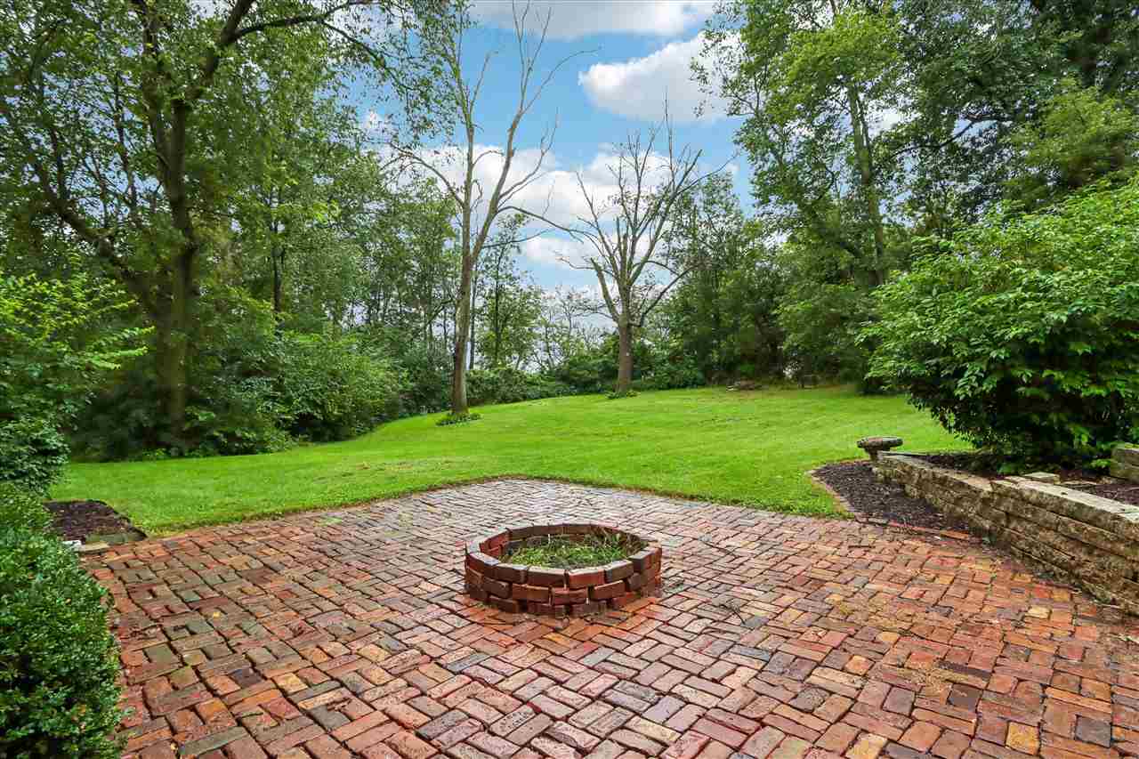 5 Hillcrest Heights Lane Mt Vernon IA 52314