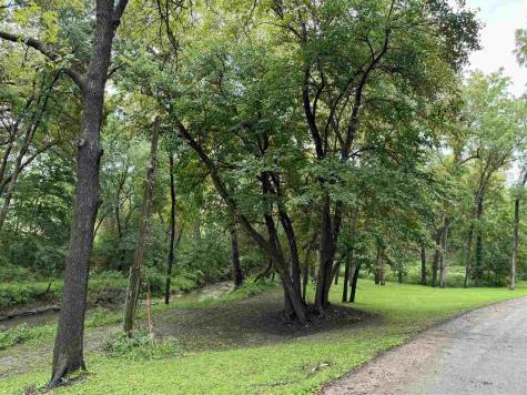 5 Hillcrest Heights Lane Mt Vernon IA 52314