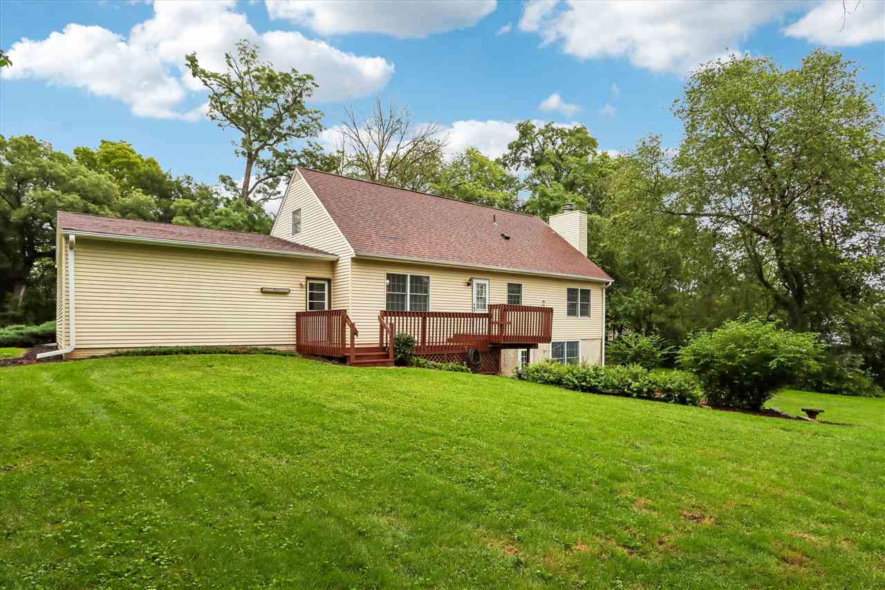 5 Hillcrest Heights Lane Mt Vernon IA 52314