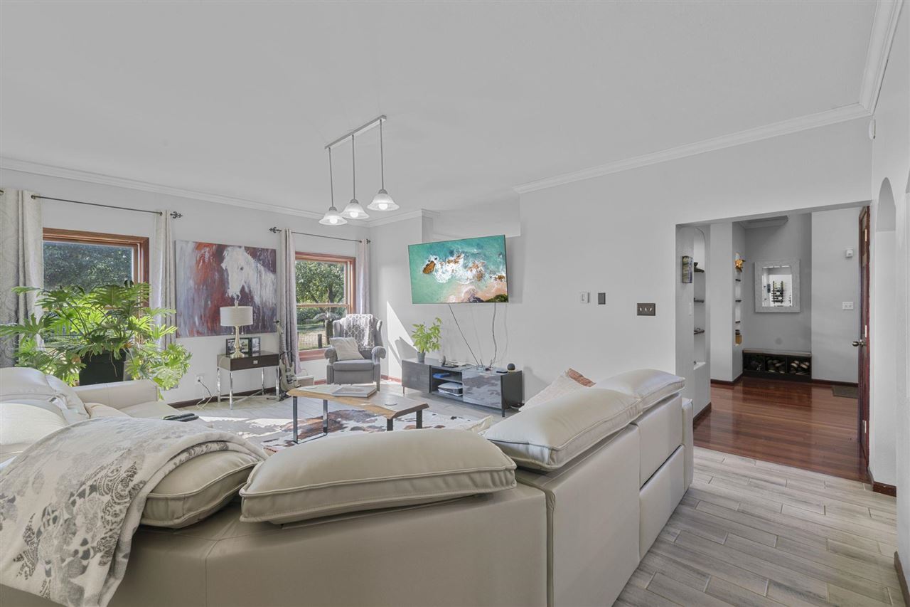 3332 Portwood Drive Homestead IA 52236