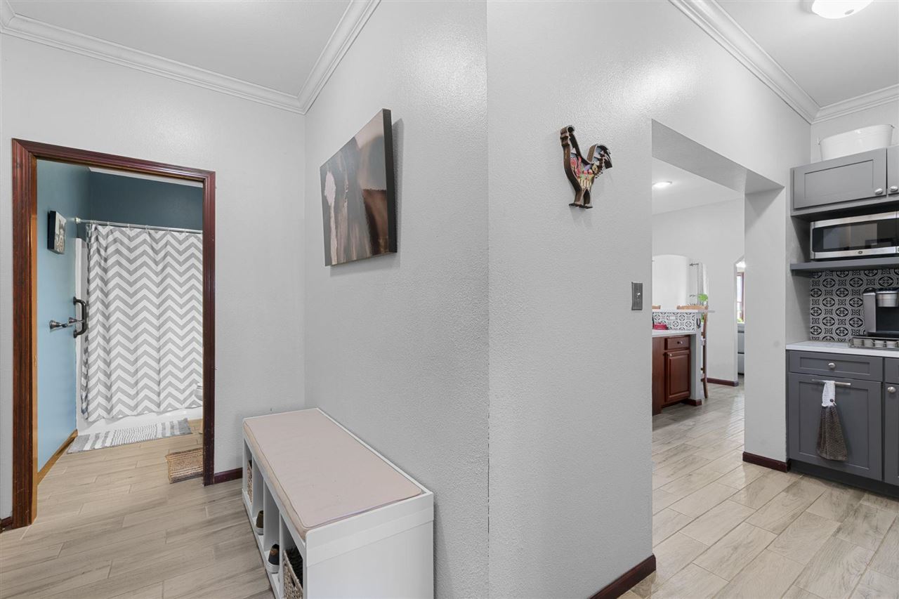 3332 Portwood Drive Homestead IA 52236