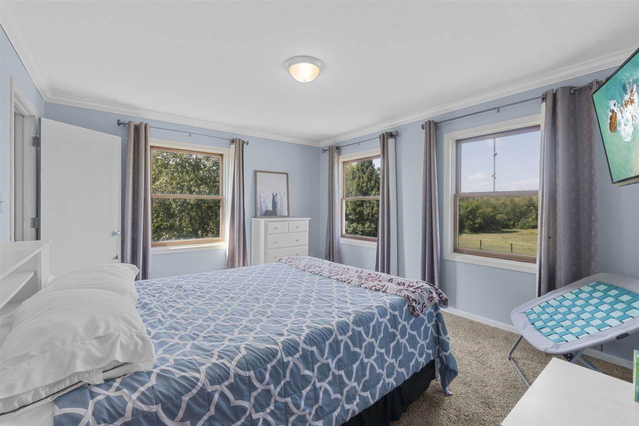 3332 Portwood Drive Homestead IA 52236