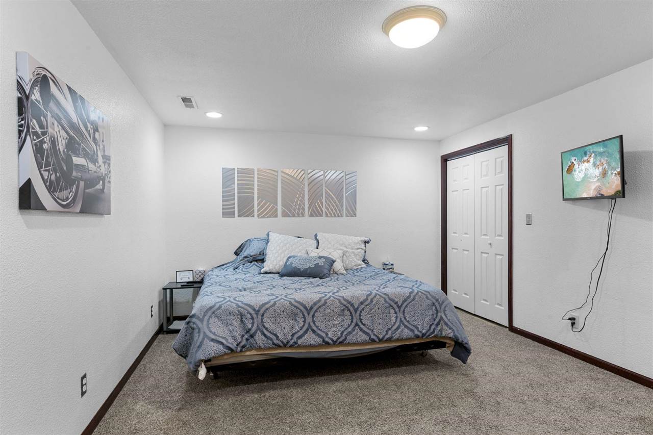 3332 Portwood Drive Homestead IA 52236