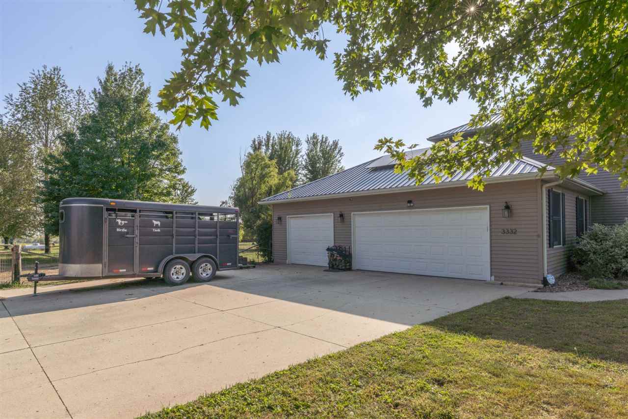 3332 Portwood Drive Homestead IA 52236