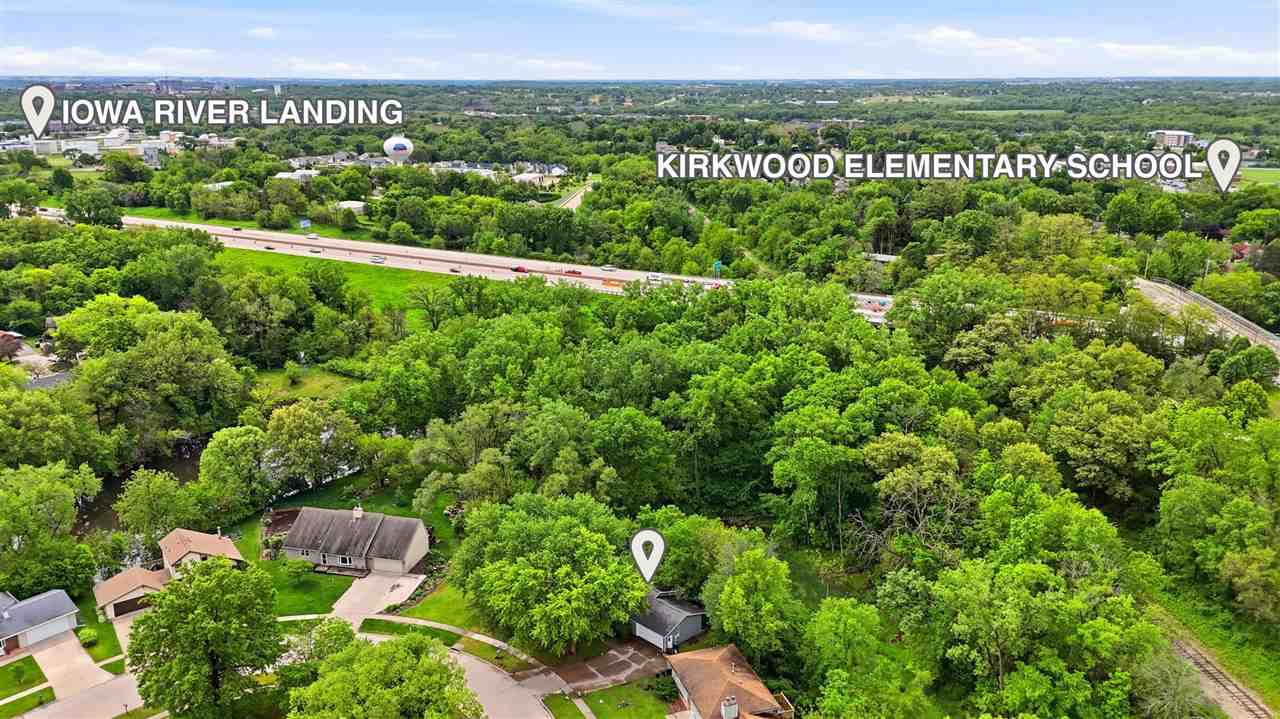 1467 Valley View Drive Coralville IA 52241