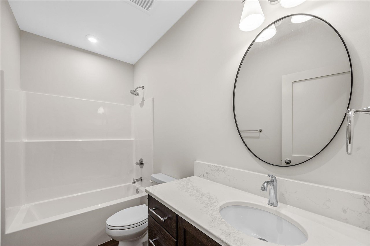 3010 Tommy Lane Coralville IA 52241