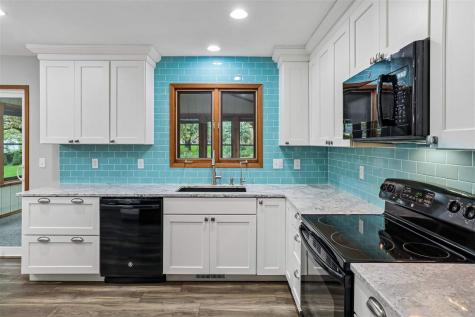 109 Oberlin Street Iowa City IA 52245