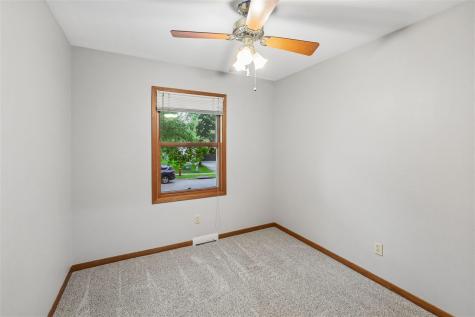 109 Oberlin Street Iowa City IA 52245