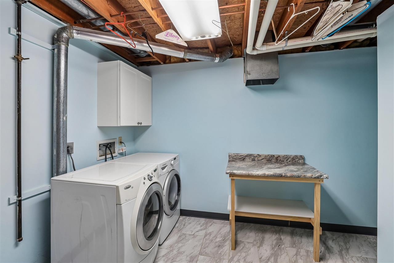 109 Oberlin Street Iowa City IA 52245
